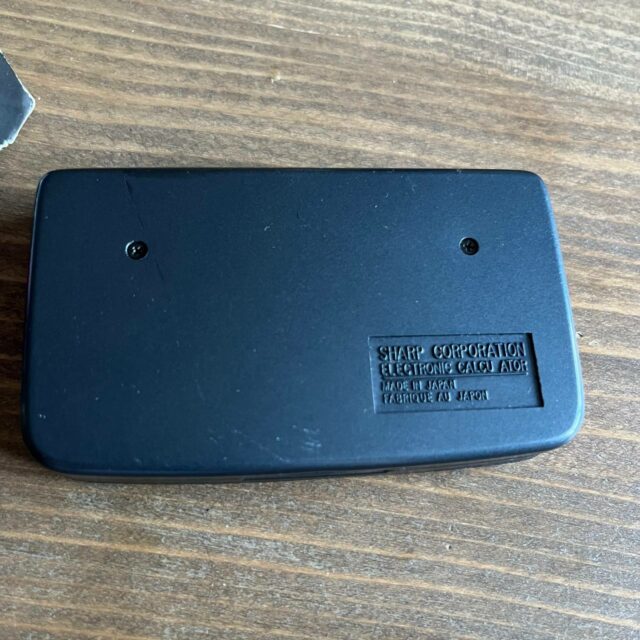 Калькулятор SHARP EL-832